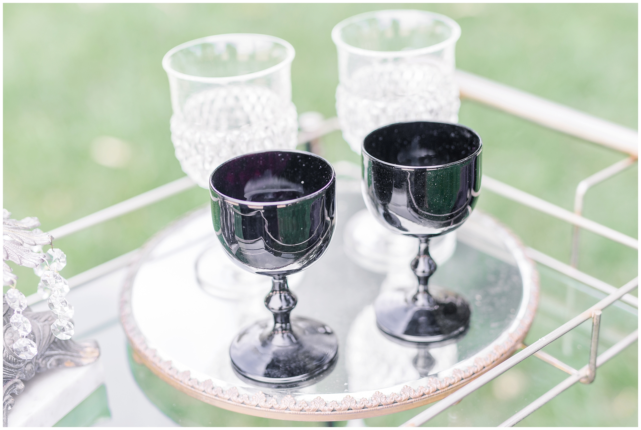 Black Accents for Weddings